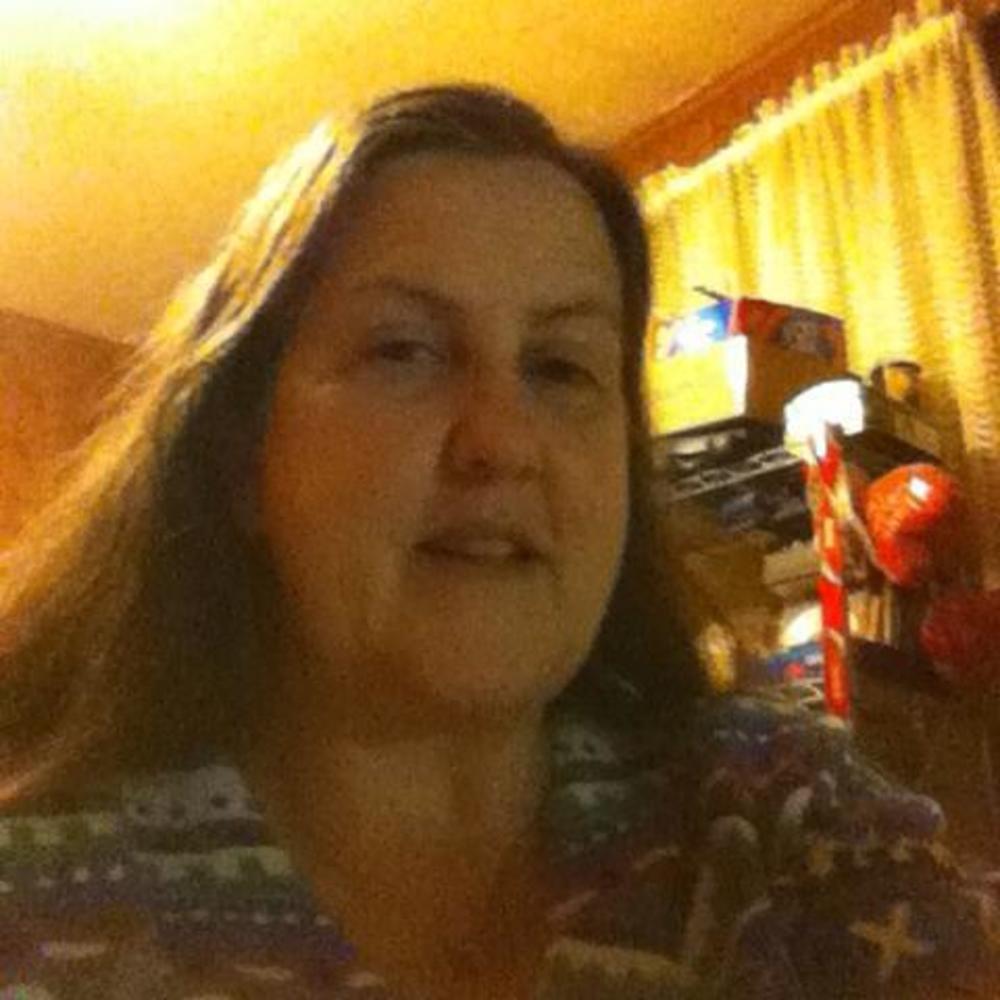 Meet your Posher, Elaine